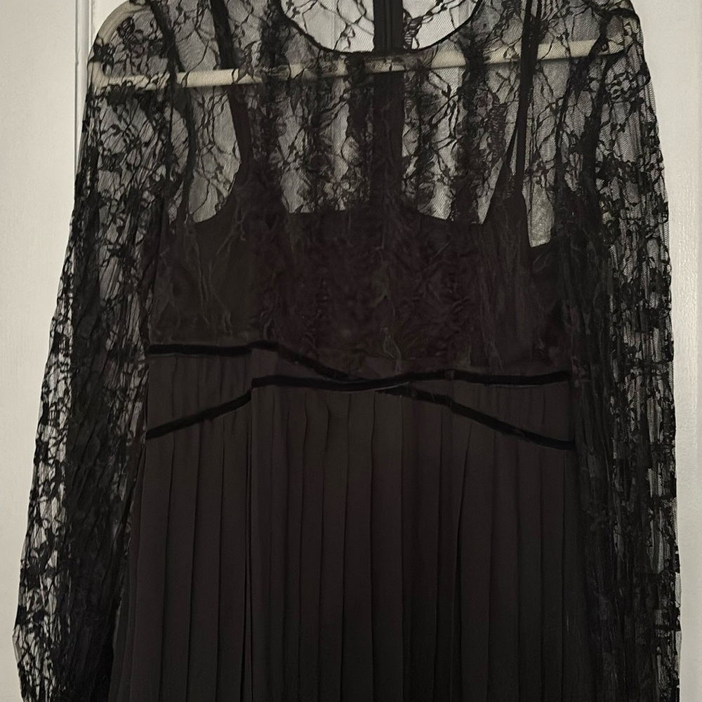 Zara Elegant Black Lace Dress